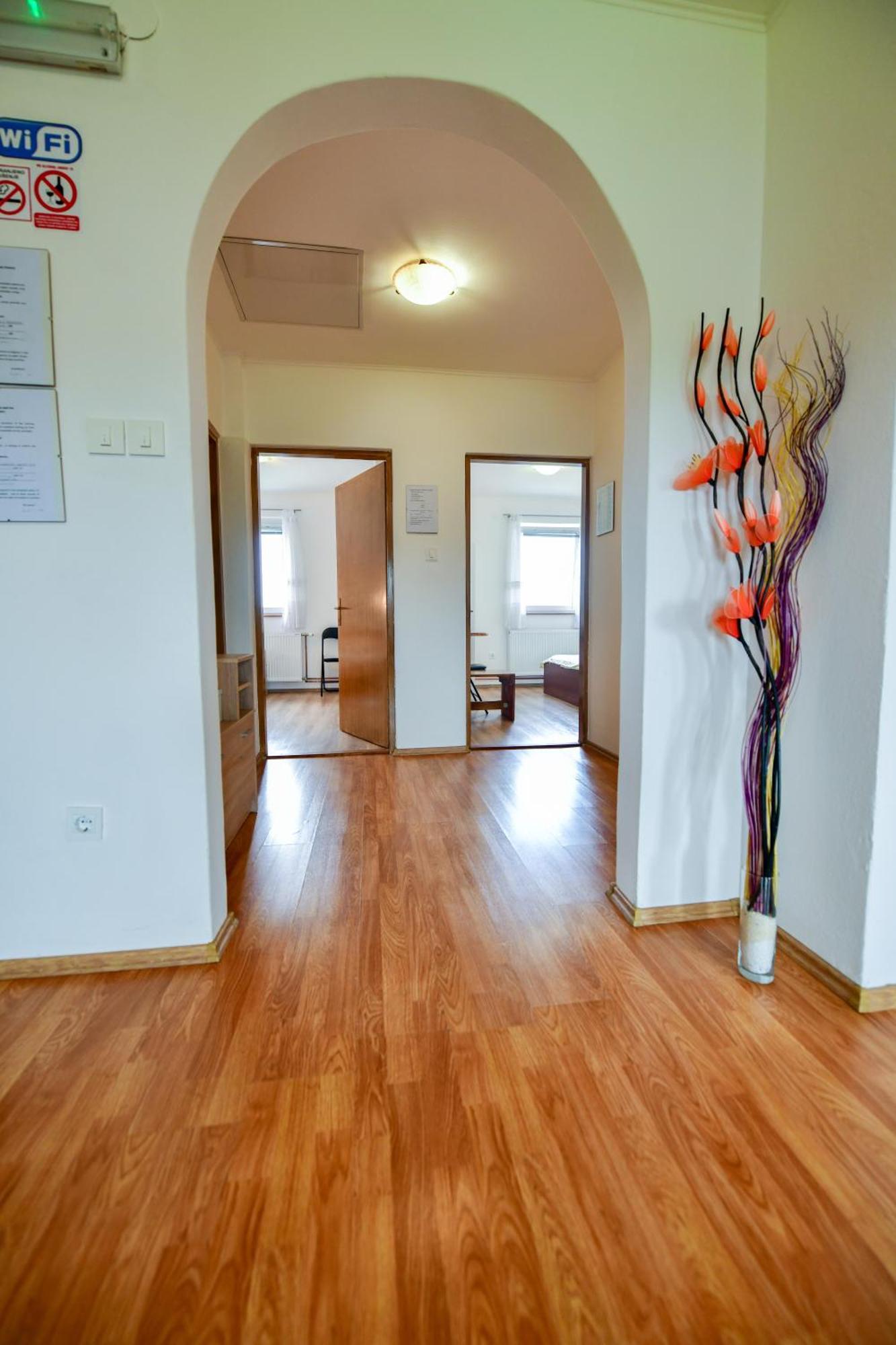 Apartment Ivano Rakovica Exterior foto