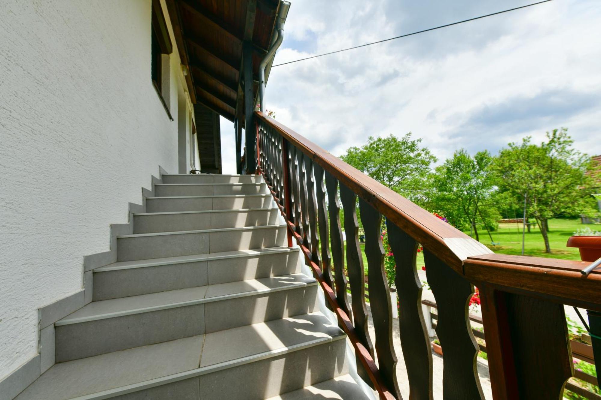 Apartment Ivano Rakovica Exterior foto